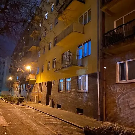 Sunny House One Apartment Bratislava Exterior photo